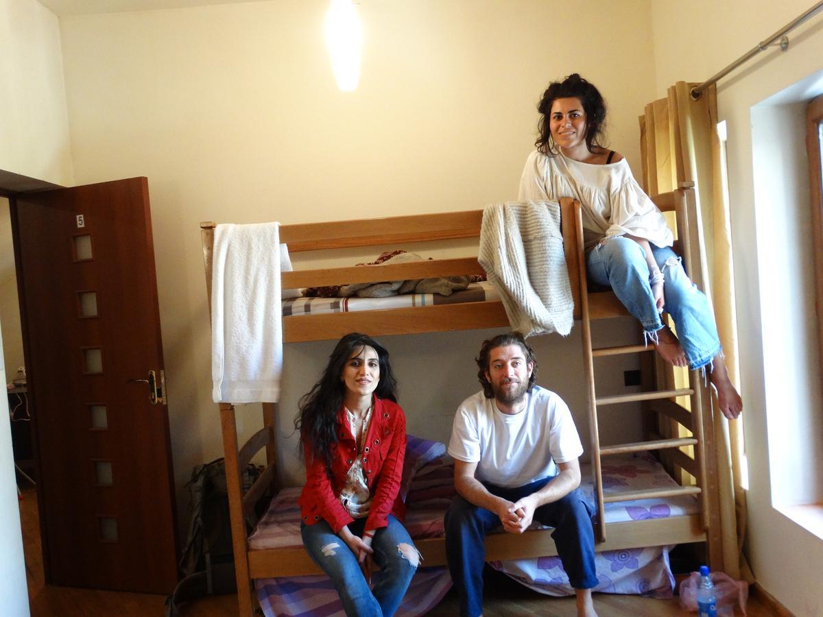 Destiny 1 Hostel Erevan Esterno foto